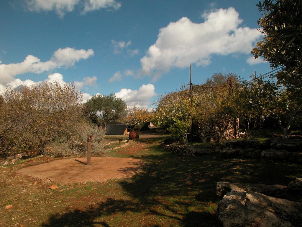 Hotel Back To Nature Camping & Huts à Mikhmannim Chambre photo